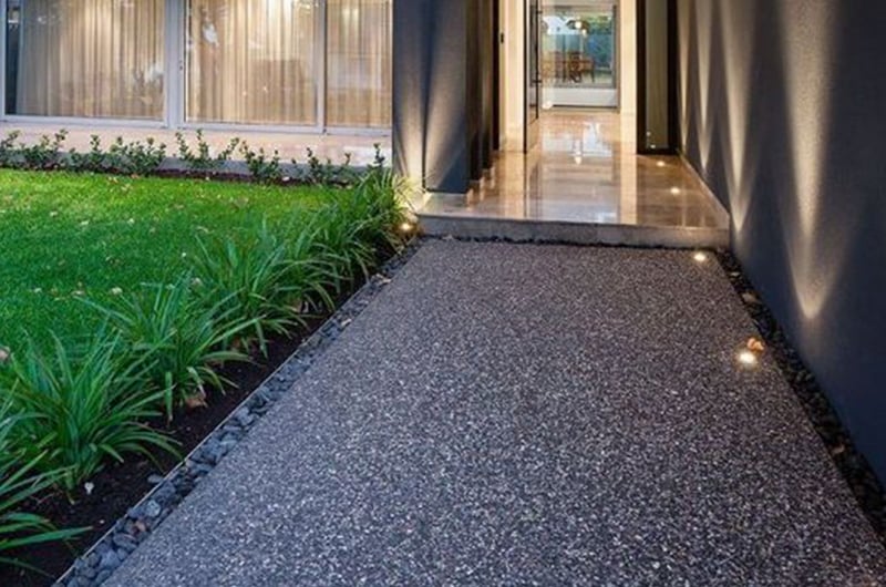 exposed aggregate walkway